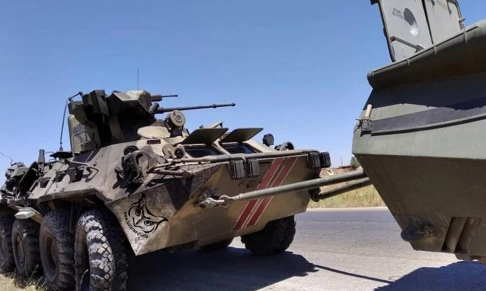 Aλώβητο το BTR-82 έπειτα από την τεράστια έκρηξη στη βόρεια Συρία (βίντεο)